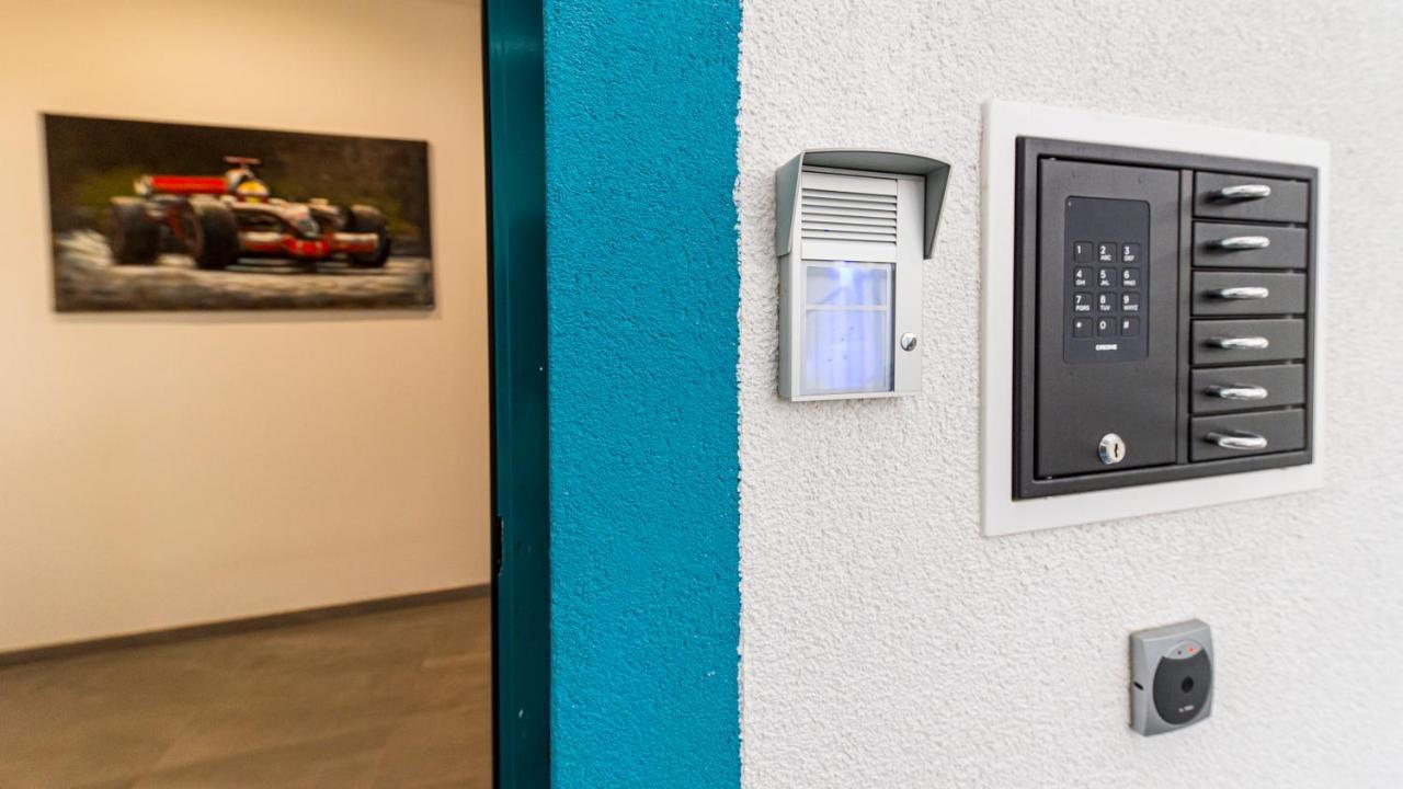 Zeltweg-Rooms Ngoại thất bức ảnh